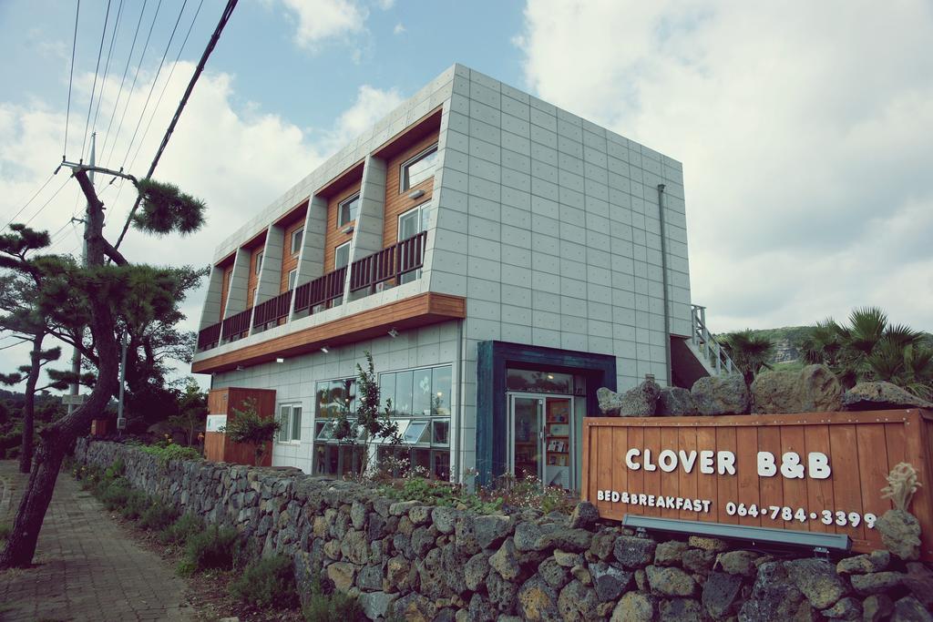Clover B&B Seogwipo Exterior foto